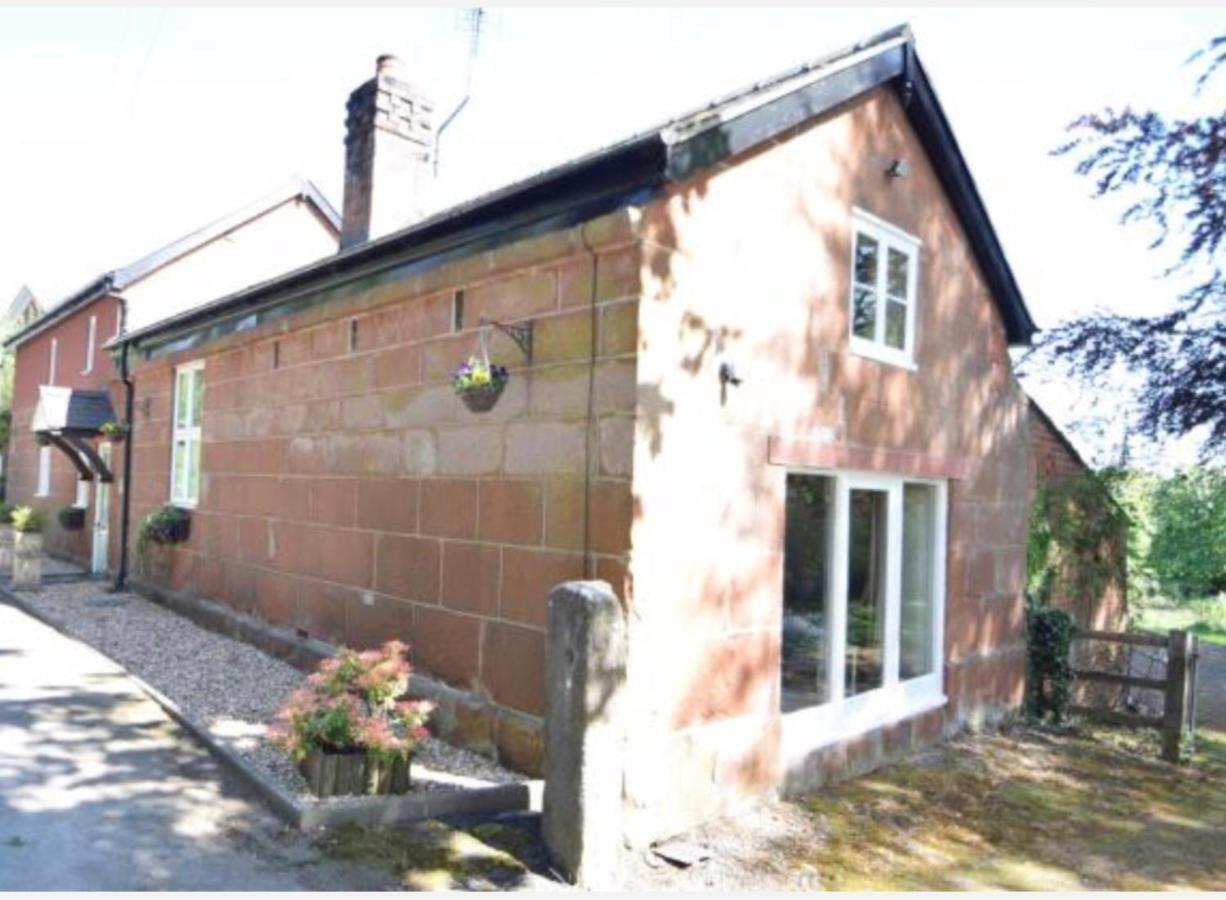 Pear Tree Cottage Courtyard Shrewsbury Dış mekan fotoğraf